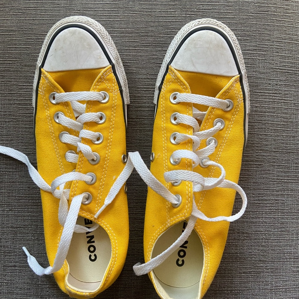Converse womens Yellow Sneakers